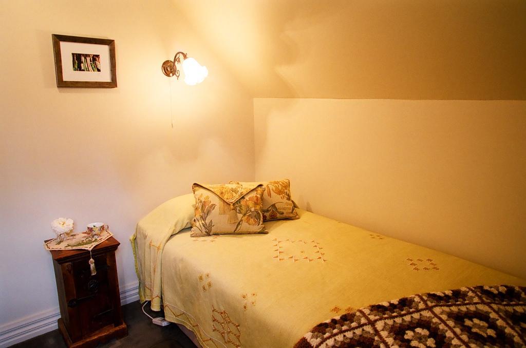 Bed & Breakfast Anglesea House *